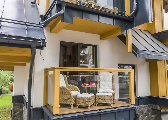 Famixdom Apartamenty Modrzejewska Centrum Zakopane